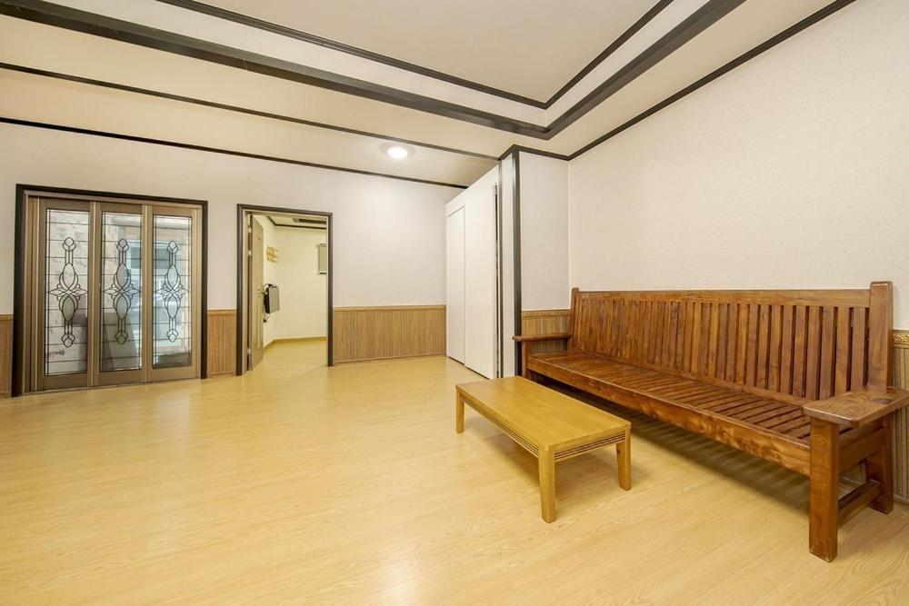 Boryeong Daecheon Sun And Moon Pension Room photo