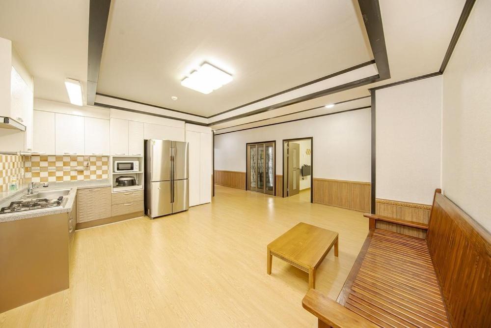 Boryeong Daecheon Sun And Moon Pension Exterior photo